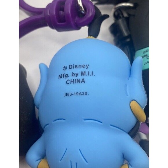 Disney Keychain Bag Clips Lot of 5 Used - Picture 9 of 10